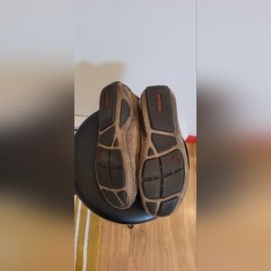 Classic stitch casual shoes